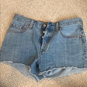 Cutoff Levi Denim Shorts